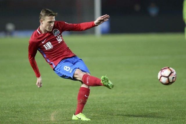 中超队史最贵外援这德行!瞧不起国内球员 零沟