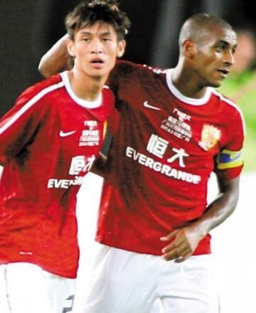 恒大90后最强妖星锋霸离队转会 曾破皇马球门