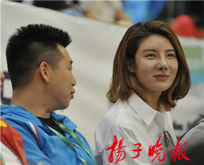 【组图】杜丽助威,庞伟夺金