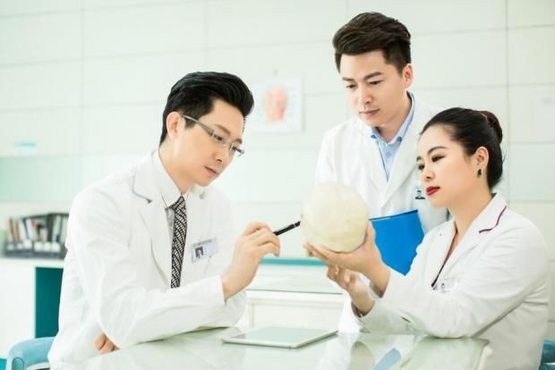 北京圣嘉荣黄大勇下颌角手术--精V截骨瘦脸术