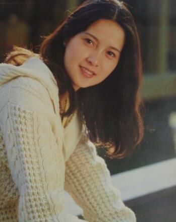 李小璐父母近照曝光 父母离婚 父亲是大导演 母