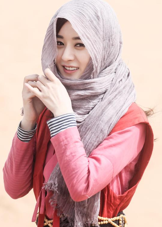 沙漠歌后赵丽颖 二人转流行歌全hold住