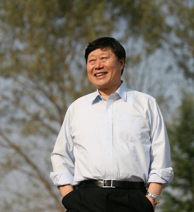 张瑞敏:大多数人在未来3年内失业,暴利项目是