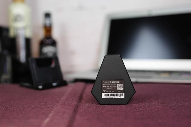 飞智Q1手游键鼠转换器逆袭神技能,手游外接键