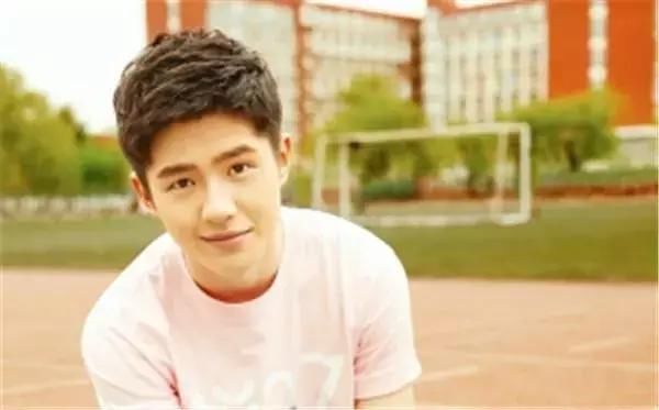 明星高考成绩曝光:王俊凯438分,杨幂583分,周