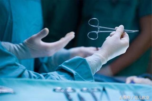 年轻女生孕期28周来打胎,宝宝却早产,大家无不心疼!