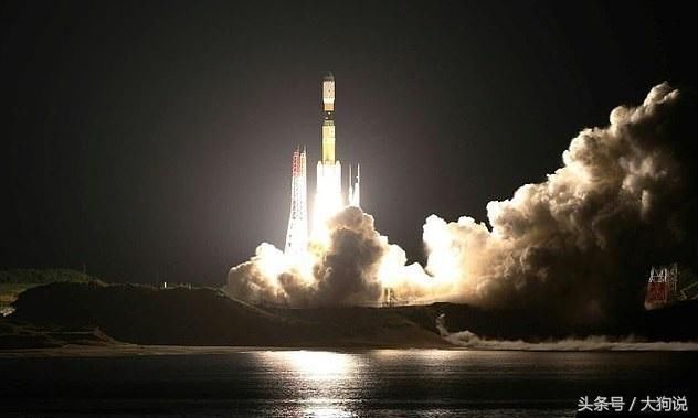 日本科学家开启迷你版太空电梯实验,《三体》