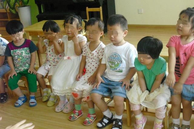 开学第三天,无奈退出家长群,网友:不要让家长群