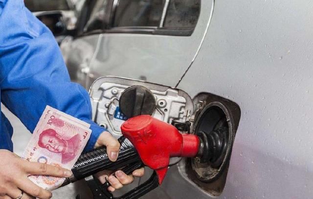 外国加油站入驻中国 t013b49916224f1fd1e.jpg?size=640x406