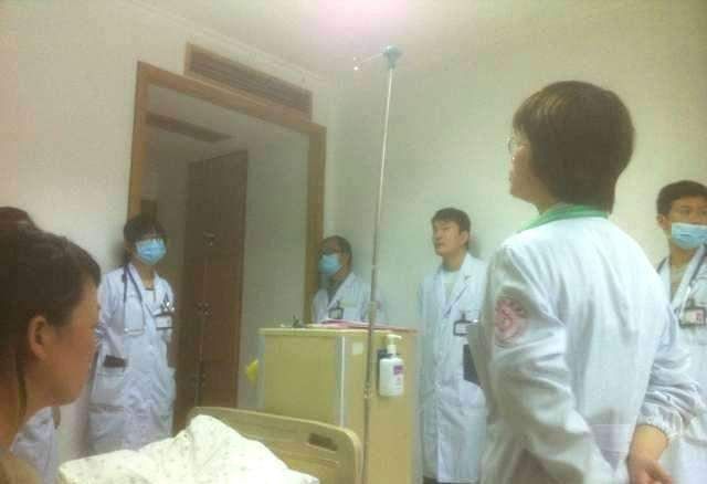 宝妈心真大 宝宝高烧咳嗽20天了还挺着 化验单