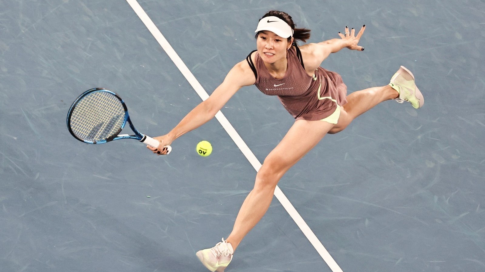 李娜复出了?夺冠十年再战澳网 元老赛李娜依然很抢镜 李娜复出了?夺冠十年再战澳网 元老赛李娜依然很抢镜