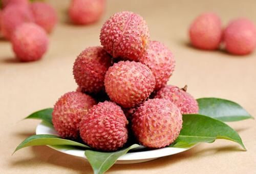 常吃这10种水果,改善睡眠质量~