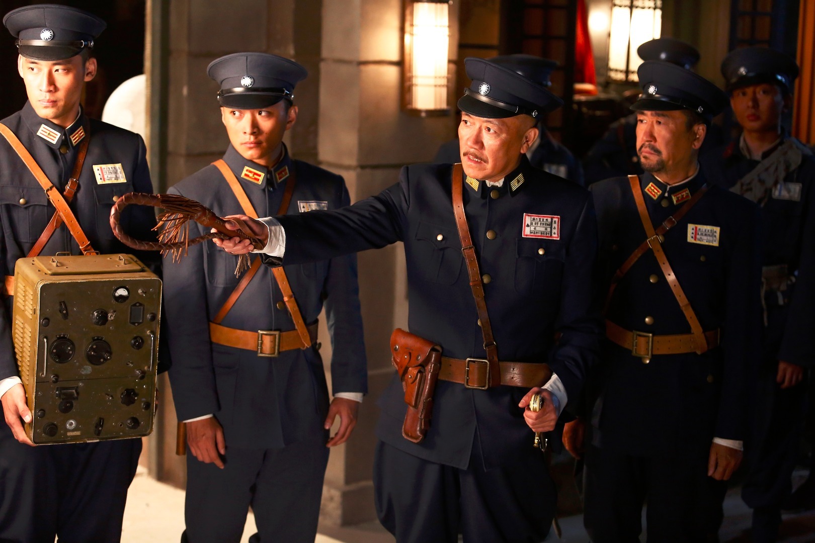 为了扮演好这样一个传奇式的人物，李幼斌认真阅读了马占山的传记以及相关的历史资料，他希望他演的马占山能受到观众的喜欢，并让观众记住这位民族英雄。