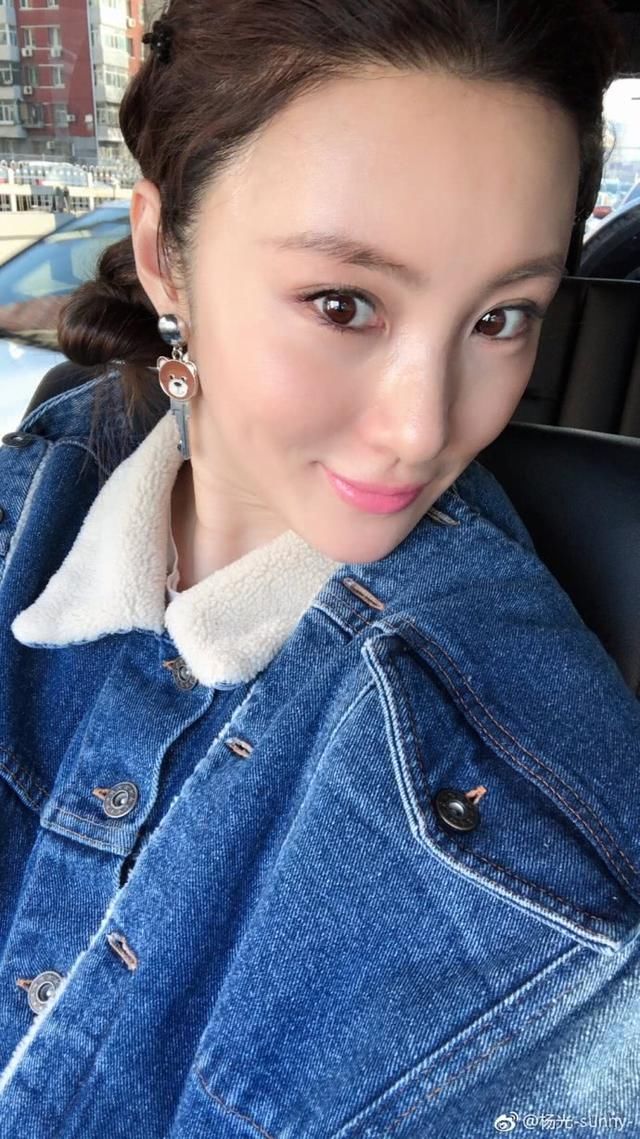 26岁嫁给了最帅的聂远,结婚不到四年就被抛弃,如今36岁过成这样