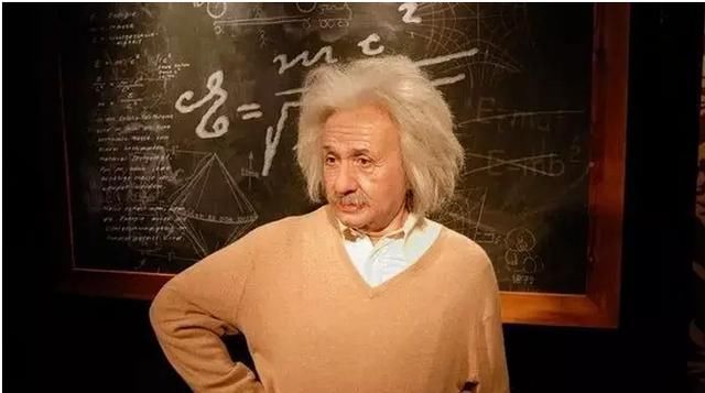 爱因斯坦被称为拥有最强大脑的天才,为何却生