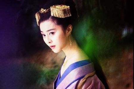 读睡古诗词 最苦今宵天欲冷,还悲别意雨阑干