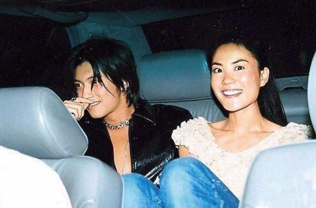 王菲张柏芝竟然在带孩子上达成共识,原来两人都是逃学威龙!