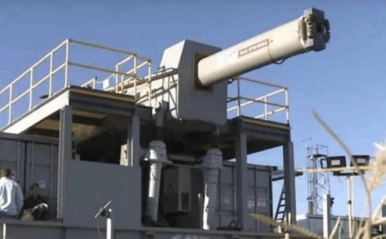 中国成功研制世界第一电磁炮: 时速8000公里!