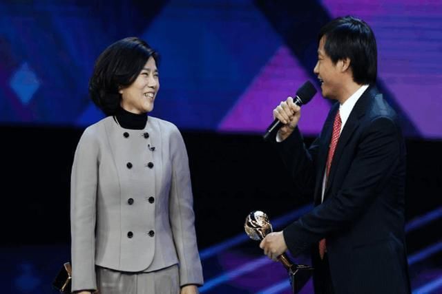 雷军宣布直接小米8上市,网友:小米7去哪里了?