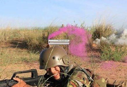 军演中人中弹后身上冒烟是怎么回事?你知道吗