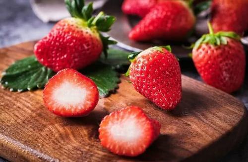 吃什么食物能防黑色素沉着,爱美的你要知道