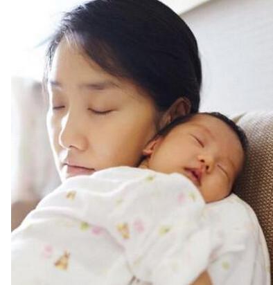 凤凰传奇玲花素颜有点吓人 老成这样网友不敢认