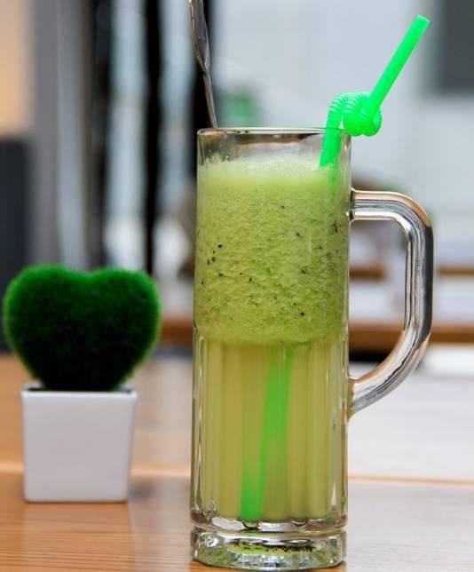 排毒养颜美白自制果汁(排毒养颜美白自制果汁配方)