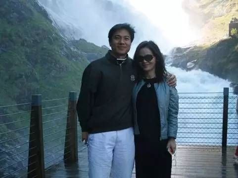太太马东敏首次公开与李彦宏的婚姻二三事
