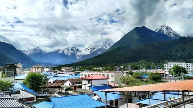 成都和重庆 旅行和定居 选哪一个?