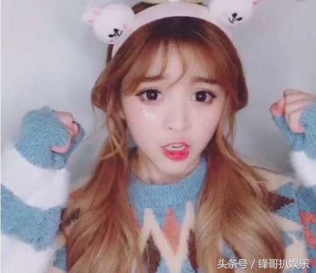 抖音又一女神停车场火了,看到真容后,网友直呼