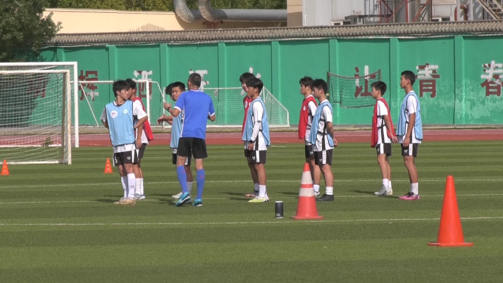 2023年中职学校足球课教学交流活动举行
