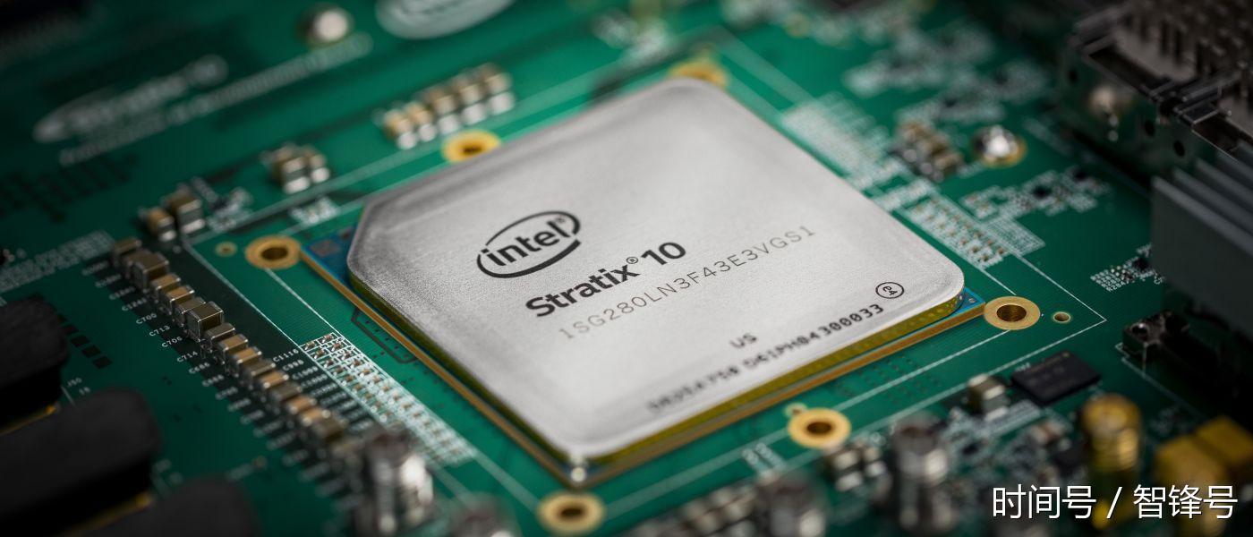 在今天的2017年热芯片研讨会上,微软发布了一款新的硬件,能