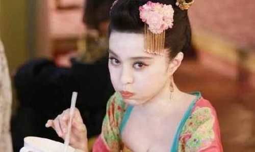 结婚婆婆不让我参加,还给我孩子穿了旧衣服,我