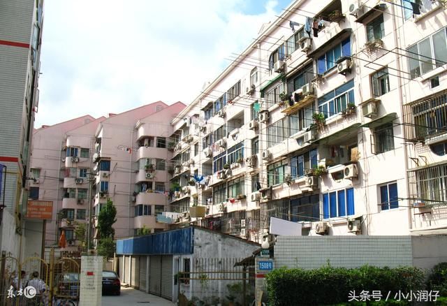 外国人问可以在中国买房吗?中国网民:你买得起