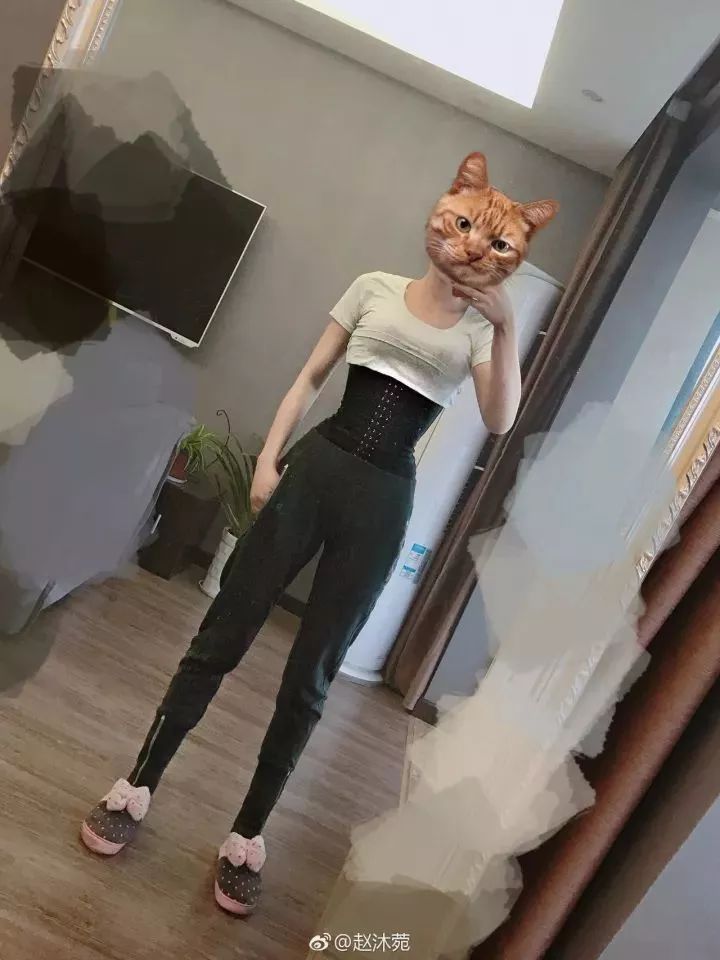 90后姑娘朋友圈消失2年 随后发的照片惊艳众人