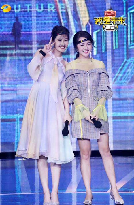 靳梦佳周末霸屏成劳模坦言《我是未来》脑力更辛苦