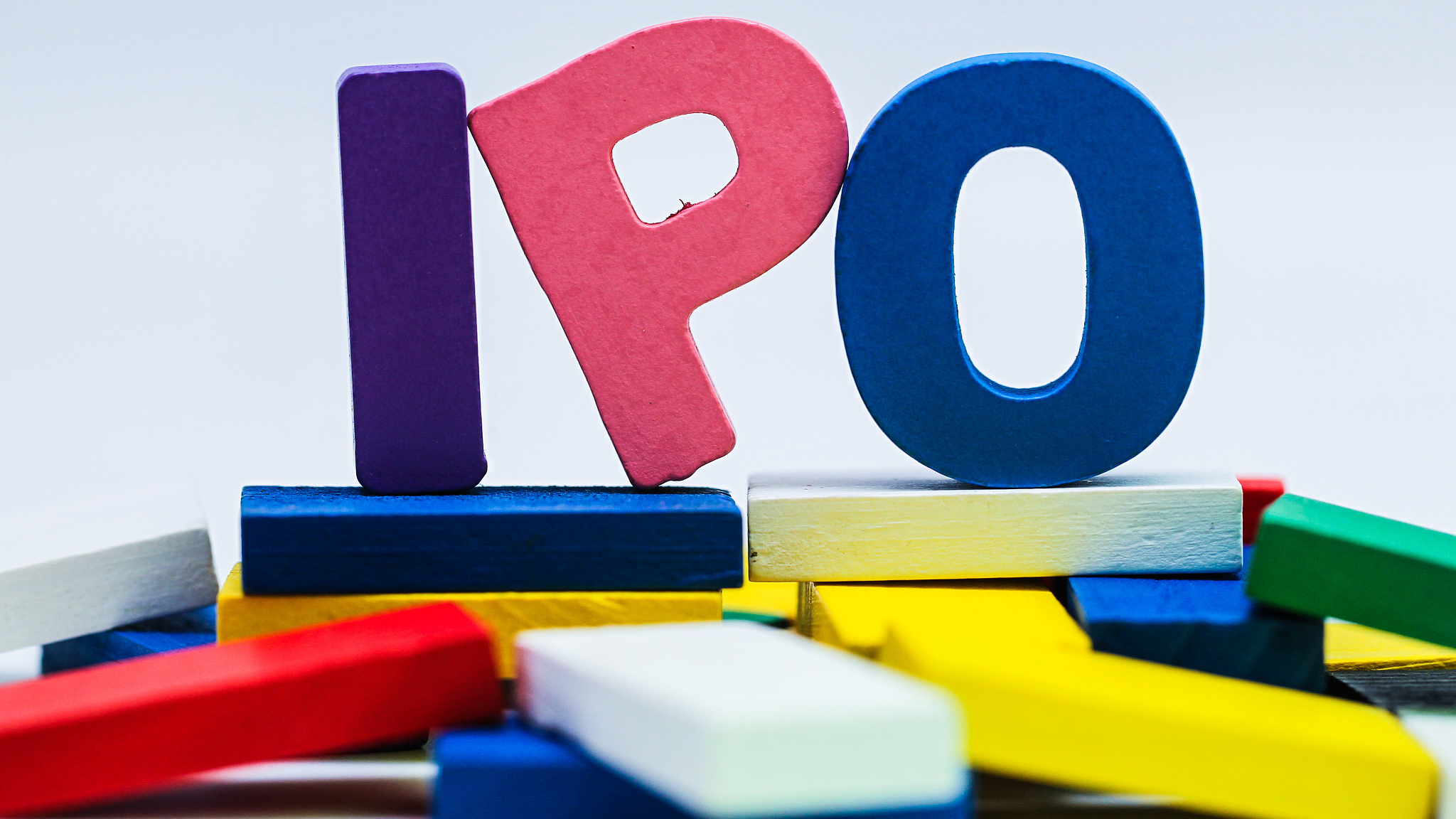 金富科技冲击IPO:实控人因走私被判刑 90后董事长替父出征 金富科技冲击IPO:实控人因走私被判刑 90后董事长替父出征