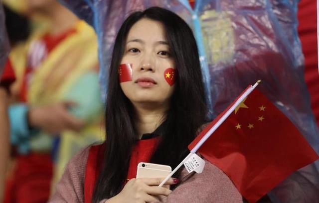 国足进世界杯历史机遇!国际足联为求中国,霸气