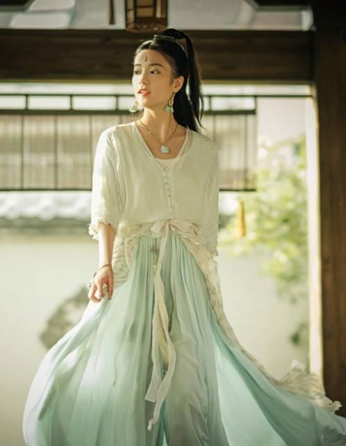 部古装女性励志电视剧,竟然不是《烈火如歌》