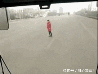 笑话 突然觉得流氓不可怕 就怕流氓有文化这句