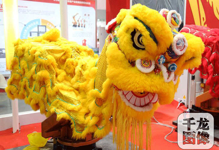 探营2017世界机器人大会的四宗“最” 探营2017世界机器人大会的四宗“最”