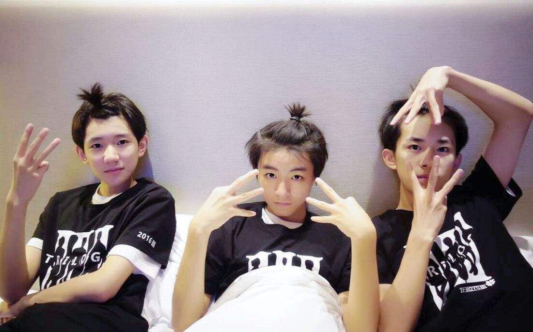 粉丝说可以变身tfgirls出道了!