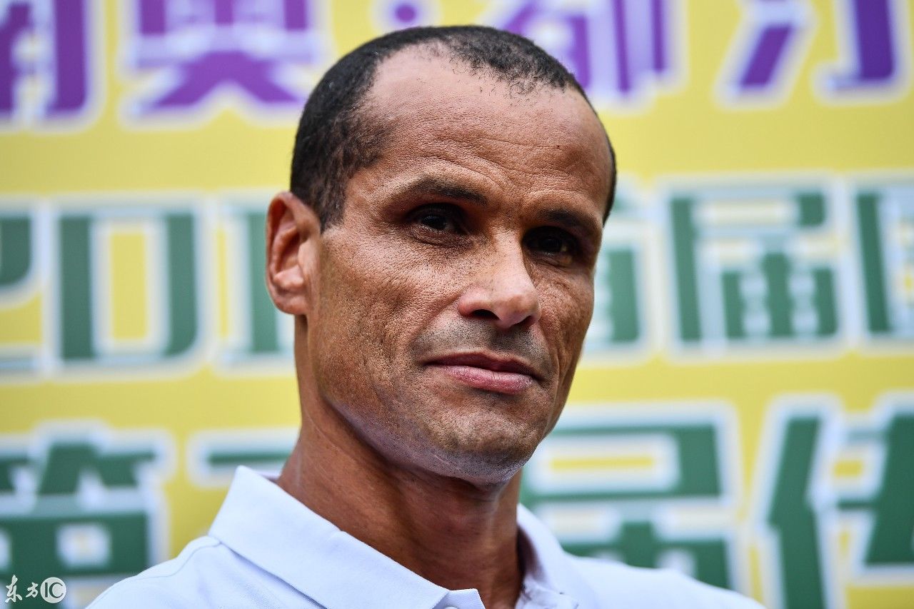 前世界足球先生、巴西传奇里瓦尔多,广州行精