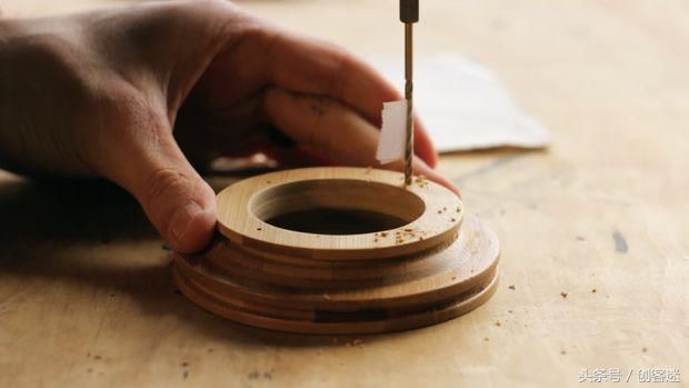 用玻璃罐制作萤火虫便携蓝牙小音箱-北京时间