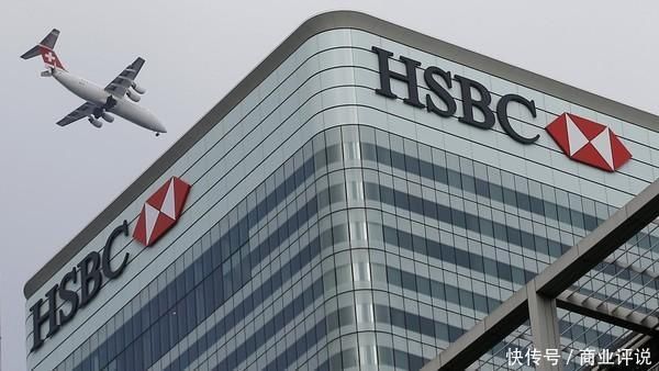 这个老外曾力助华商崛起,退休时首富李嘉诚送