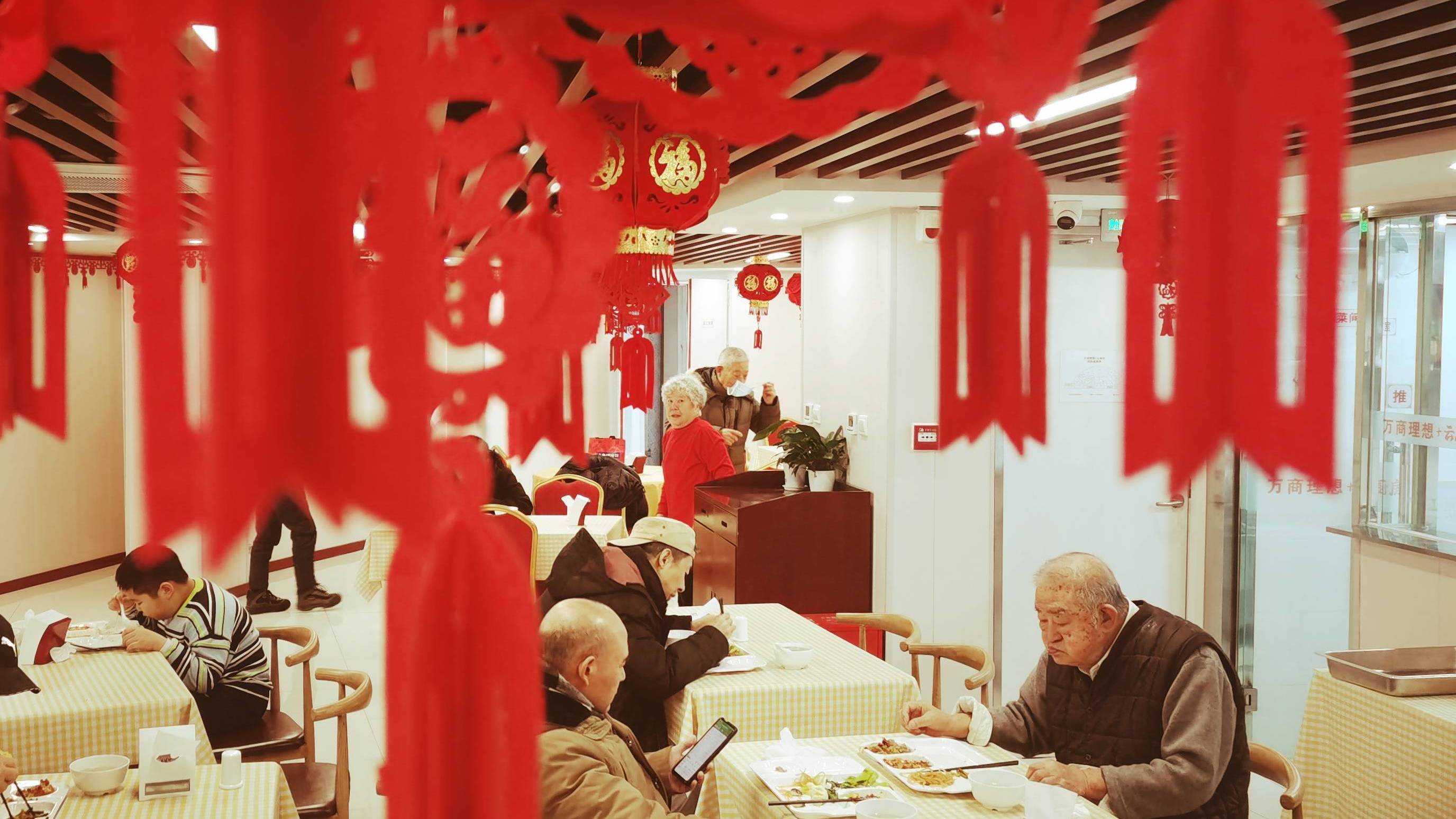 万商“理想+云厨房”丰富百姓春节餐桌