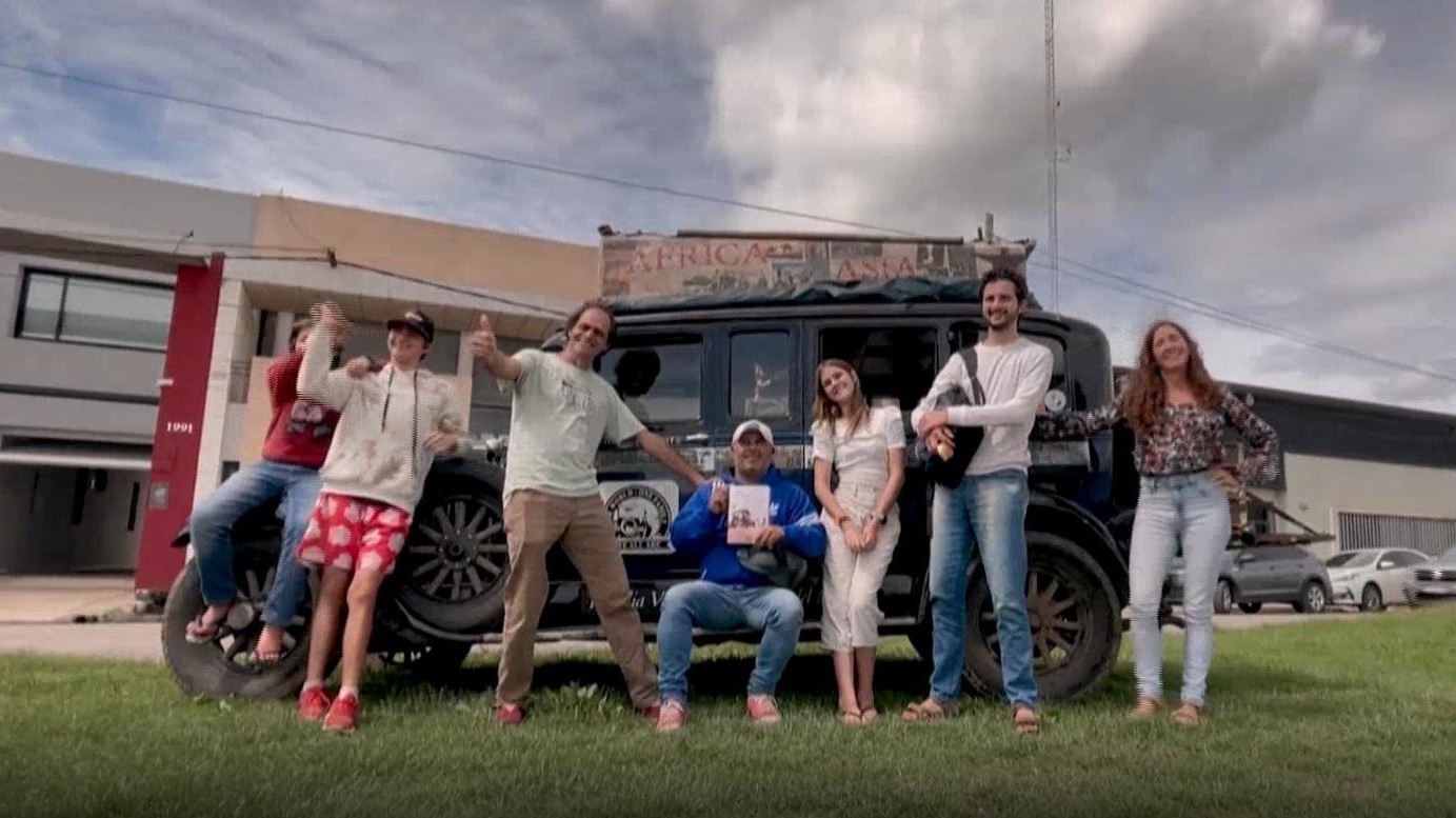 自驾环游世界22年 阿根廷一家即将归来 自驾环游世界22年 阿根廷一家即将归来