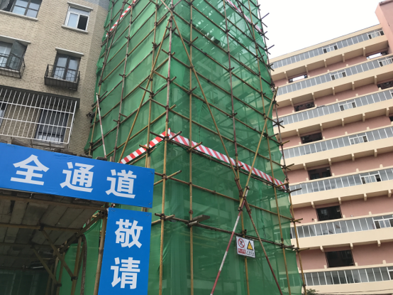 毛纺北小区加装电梯 预计11月进行试运行