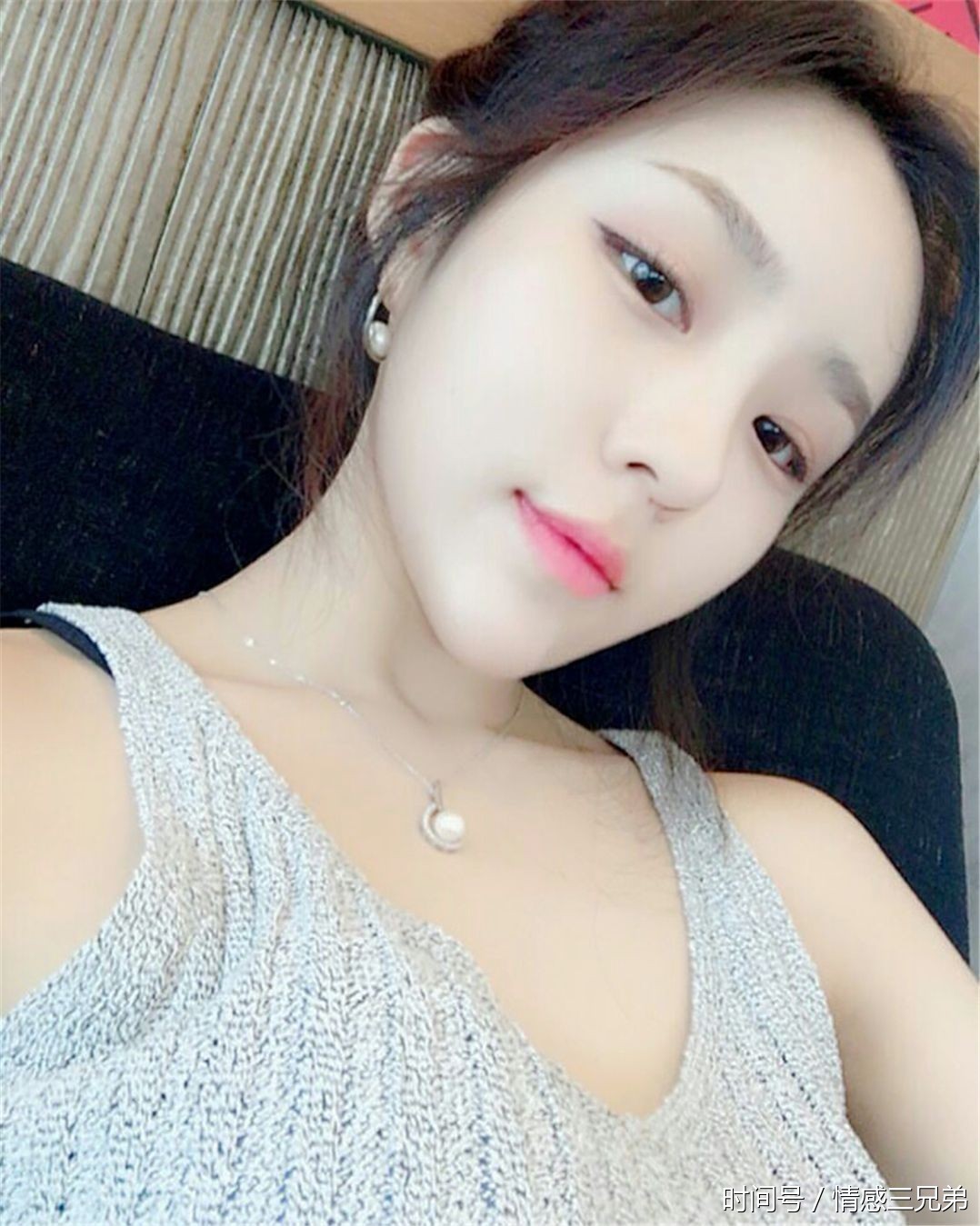 追女人技巧: 和女生聊天第一句话该怎么说? 搭