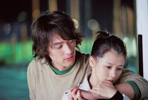 有一部何炅谢娜胡歌主演的电视剧,如果放到现